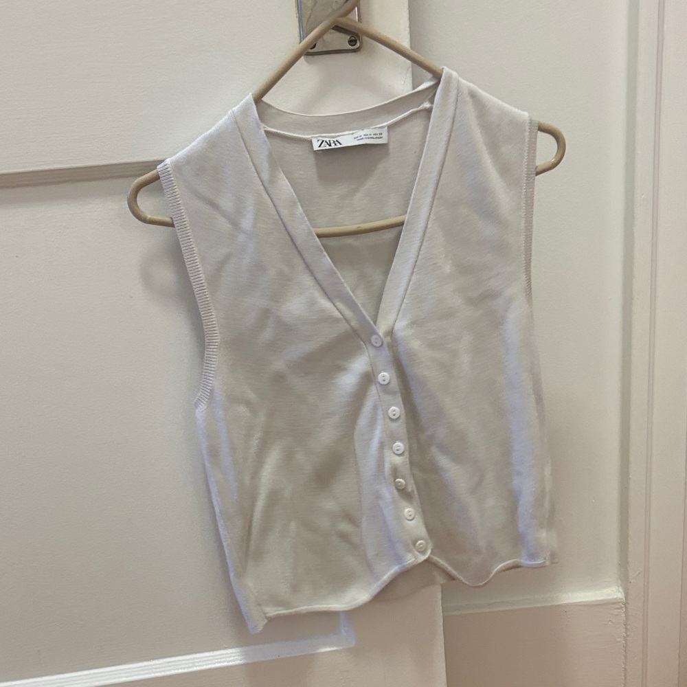 Zara White button up vest